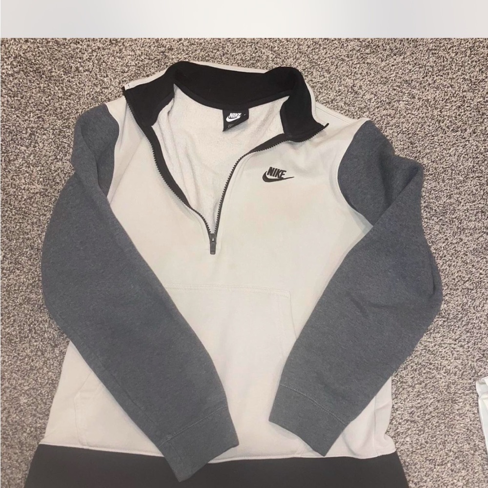 Nike Two-Tone Quarter-Zip Sweatshirt